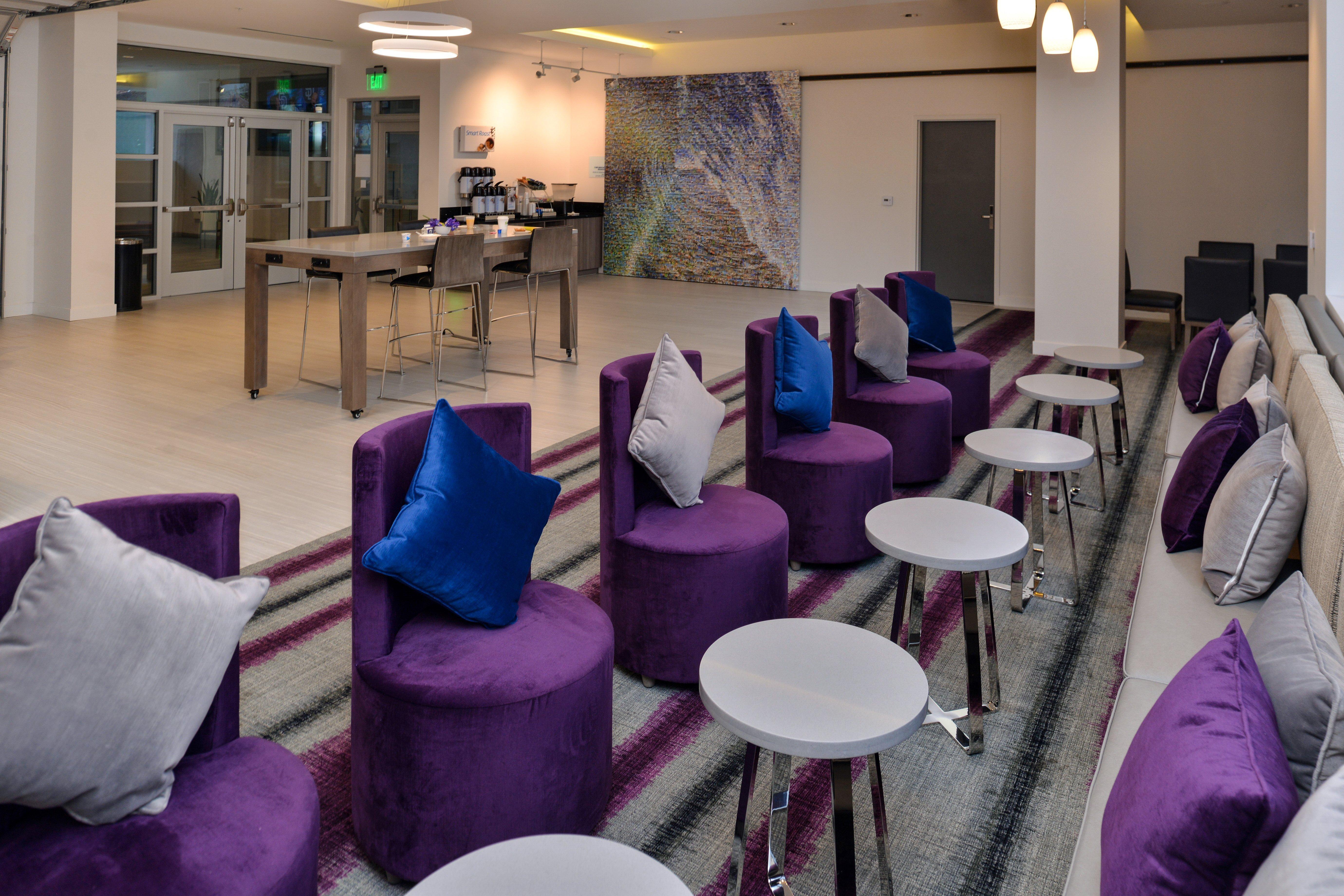 Holiday Inn Express & Suites San Diego - Mission Valley By Ihg Eksteriør bilde